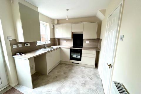 2 bedroom terraced house to rent, 22 Browning Road, Pocklington