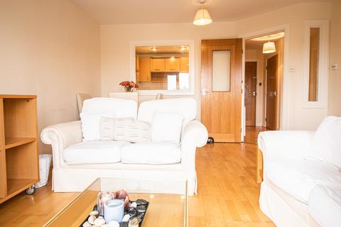 1 bedroom apartment to rent, Adventurers Quay, Cardiff Bay