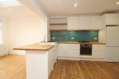 4 bedroom terraced house to rent, Brighton BN1