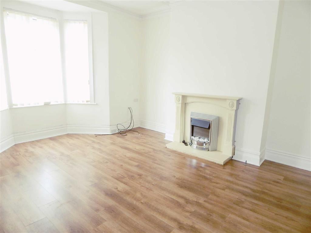 Woodbine Avenue, Wallsend, Tyne & Wear, NE28 3 bed apartment £79,950