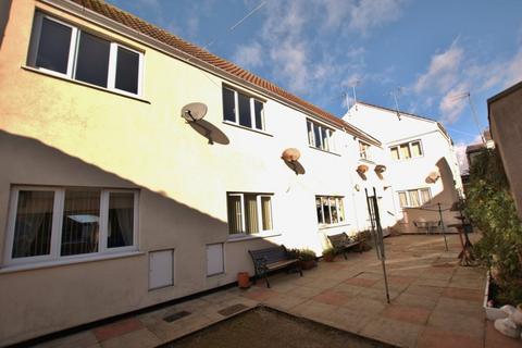 1 bedroom flat to rent, Middleton Place, North Lowestoft