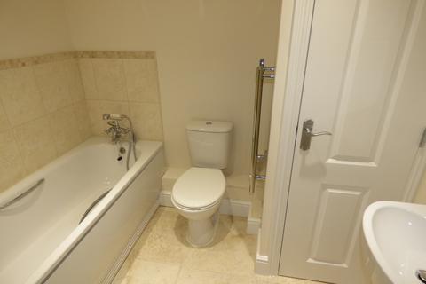 2 bedroom flat to rent, The Old Dairy, Bepton Road, Midhurst, GU29