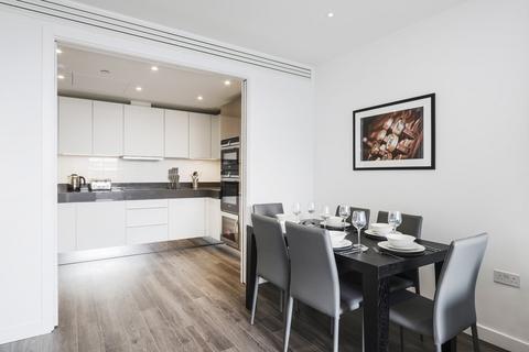 3 bedroom apartment to rent, Goodman's Fields, 4 Canter Way