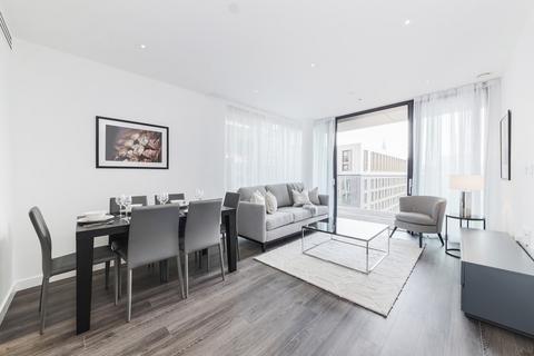 3 bedroom apartment to rent, Goodman's Fields, 4 Canter Way