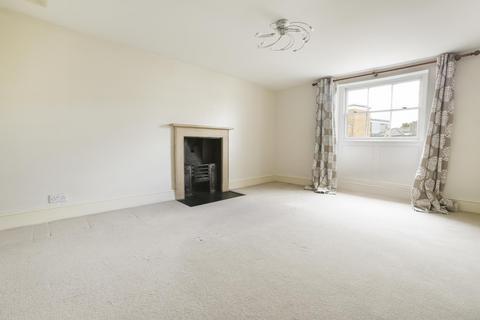 2 bedroom flat to rent, Saville Place, Clifton, BS8