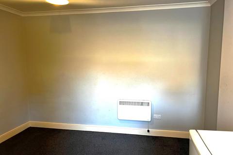 Studio to rent, Downham Way, Bromley, BR1