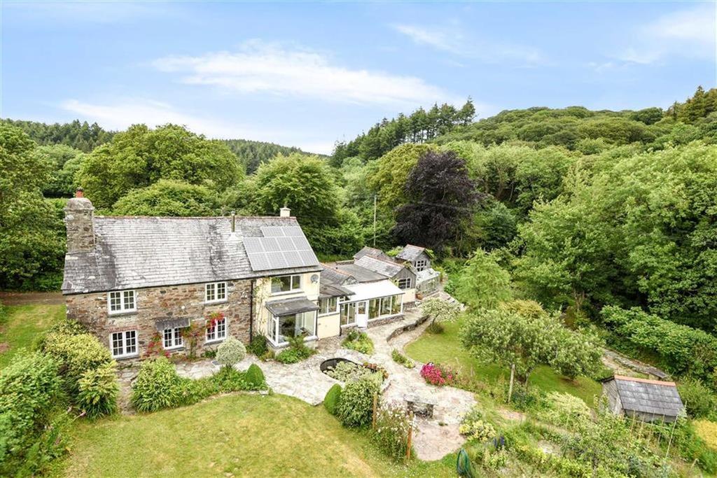 Properties for Sale in BODMIN, Old Cardinham Bodmin Cornwall