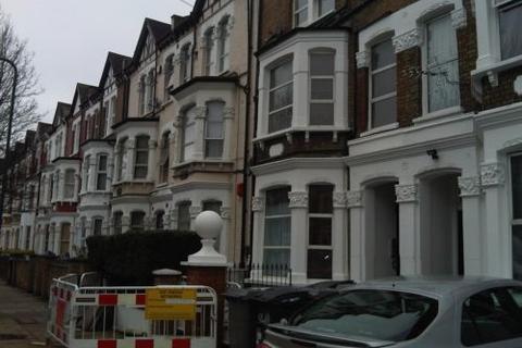 Flat share to rent, Callcott Road, Kilburn, NW6