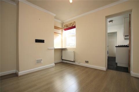 2 bedroom terraced house to rent, Brunswick Street, Reading, Berkshire, RG1