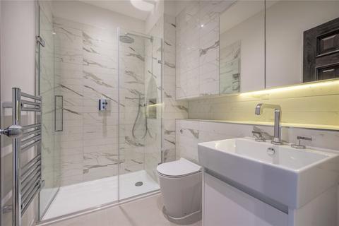 Studio to rent, Lincoln's Inn Fields, Holborn, WC2A