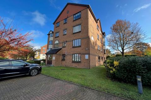 1 bedroom flat to rent, St Annes Rise, Redhill