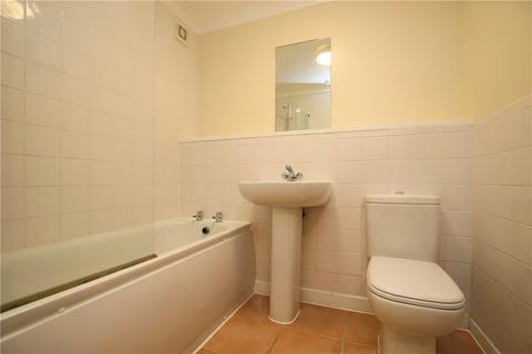 2 bedroom apartment to rent, Dayworth Mews, Lundy Lane, Reading, Berkshire, RG30