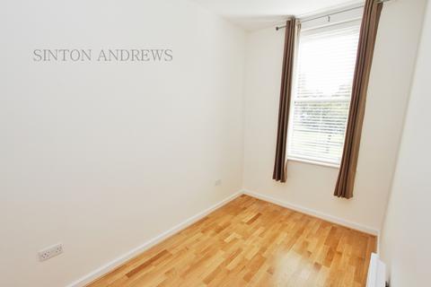 2 bedroom flat to rent, Grange Park, Ealing, W5