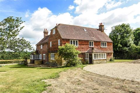 5 bedroom property to rent, Butcherfield Lane, Hartfield