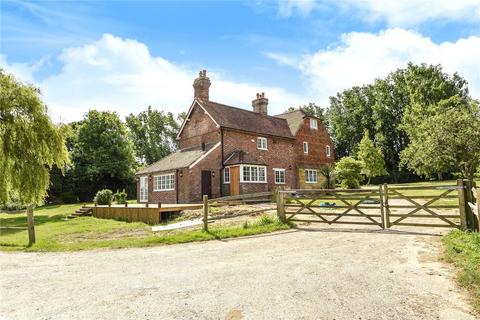 5 bedroom property to rent, Butcherfield Lane, Hartfield