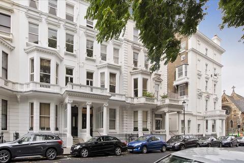 2 bedroom apartment to rent, Queens Gate Gardens, South Kensington SW7