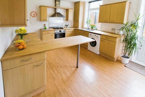 2 bedroom terraced house to rent, Haywood Avenue, Marsh, Huddersfield, West Yorkshire, HD3