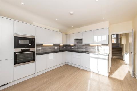 2 bedroom apartment to rent, Kingscourt Road, London, SW16