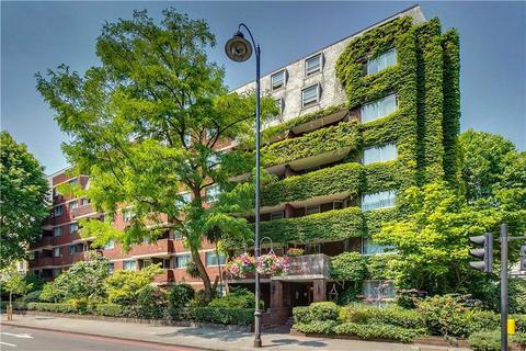 undefined, Cromwell Road, Kensington, London, SW5
