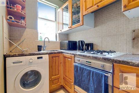 2 bedroom flat to rent, Falkland Road, Kentish Town, London, NW5