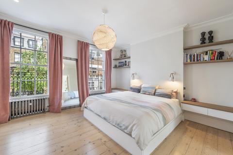 4 bedroom terraced house to rent, Arlington Road, Camden, London