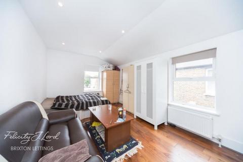 3 bedroom flat to rent, Morrish Road, London