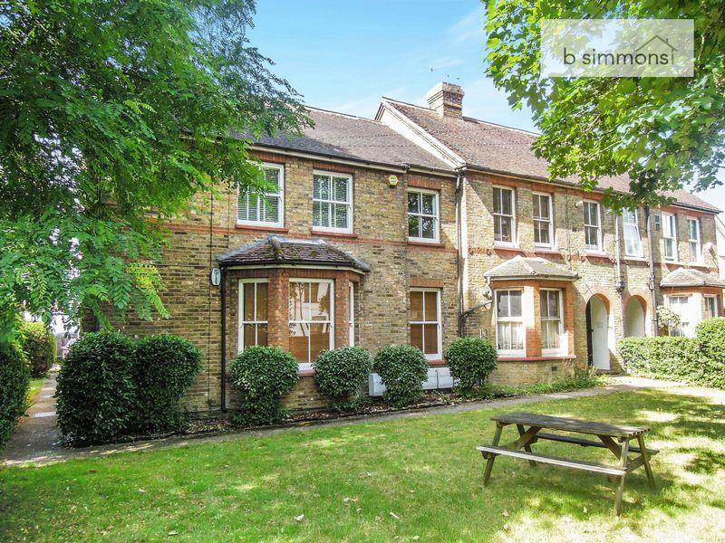 Colnbrook Village Studio £105,000