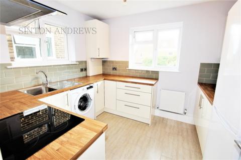2 bedroom flat to rent, Brentmead Close, Hanwell, W7