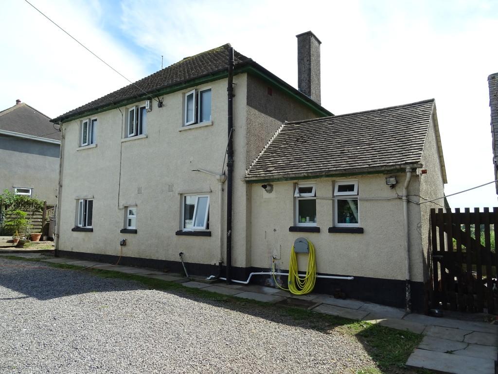 2 Caercady Cottages, Welsh St Donats, Cowbridge, CF71 7SU 3 bed cottage