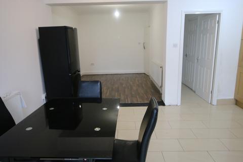 undefined, Penderel Road, HOUNSLOW, TW3
