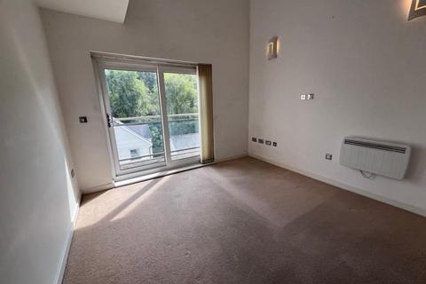 2 bedroom apartment to rent, Victory Apts, Copper Quarter, Swansea. SA1 3XG