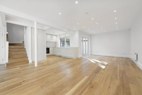 undefined, Randolph Mews, Maida Vale, W9