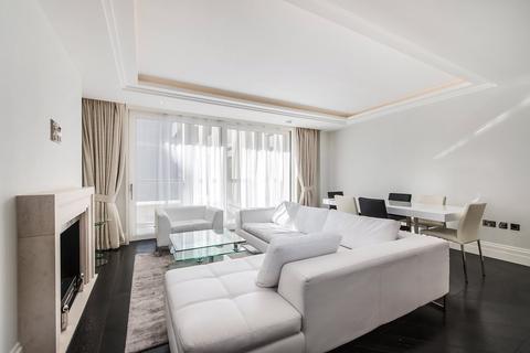 2 bedroom apartment to rent, Strand, London, WC2R