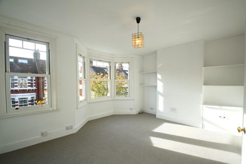 2 bedroom apartment to rent, Whellock Road, Chiswick