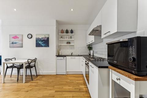 1 bedroom maisonette for sale, Kew Gardens Road, Kew, Surrey