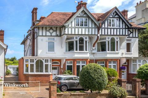 Search 6 Bed Houses For Sale In Brighton And Hove | OnTheMarket Search 6 Bed Houses For Sale In Brighton And Hove | OnTheMarket