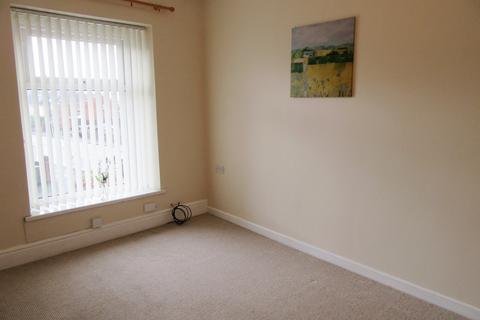 1 bedroom flat to rent, Bryn Road, Loughor, Swansea. SA4 6PG