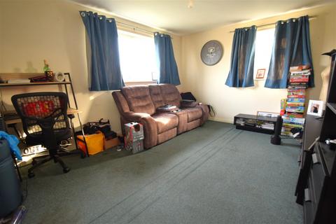 undefined, Hythe