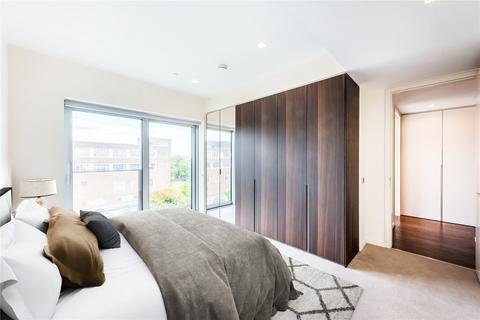 3 bedroom apartment to rent, Columbia Gardens, Earls Court, London, SW6