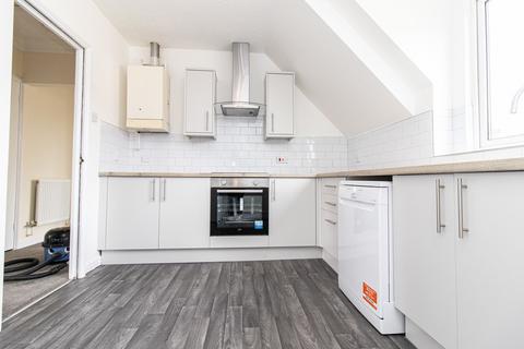 2 bedroom apartment to rent, Windlass Court, Atlantic Wharf, Cardiff Bay