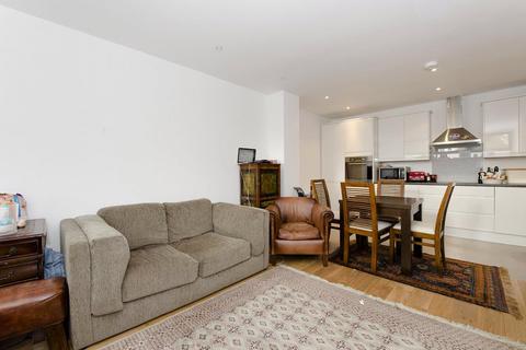 2 bedroom flat to rent, Barnsbury Street, Islington, London