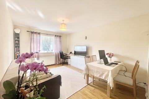 undefined, Centre Drive, Epping, CM16