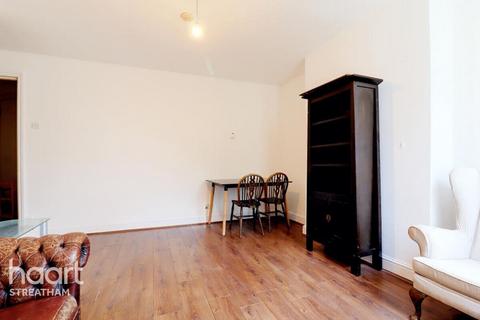 1 bedroom apartment to rent, Palace Road, Streatham Hill