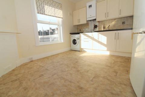 2 bedroom apartment to rent, St Johns Road, Tunbridge Wells