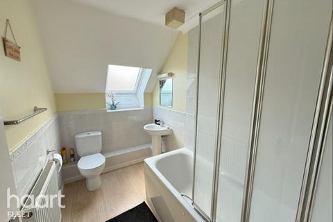 undefined, Farnborough Road, Farnborough
