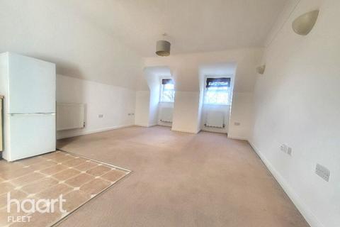 undefined, Farnborough Road, Farnborough