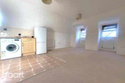 undefined, Farnborough Road, Farnborough