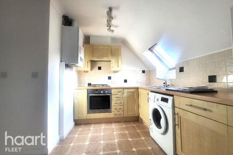 undefined, Farnborough Road, Farnborough