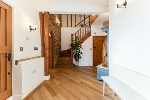 undefined, St. Marys Court, Church End, Kensworth, Bedfordshire