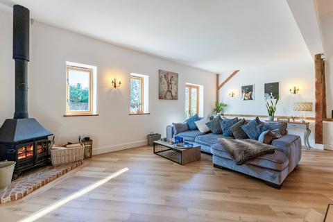 undefined, St. Marys Court, Church End, Kensworth, Bedfordshire